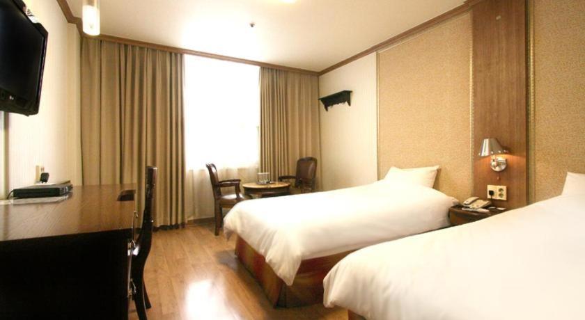 Hotel Olympic Changwon Ngoại thất bức ảnh