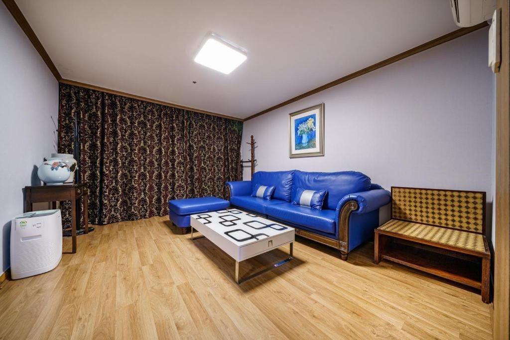 Hotel Olympic Changwon Ngoại thất bức ảnh