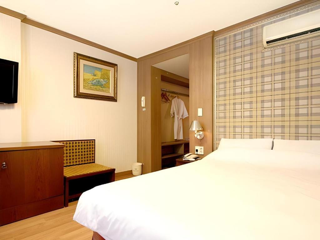 Hotel Olympic Changwon Ngoại thất bức ảnh