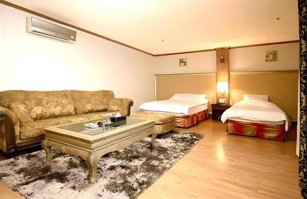 Hotel Olympic Changwon Ngoại thất bức ảnh